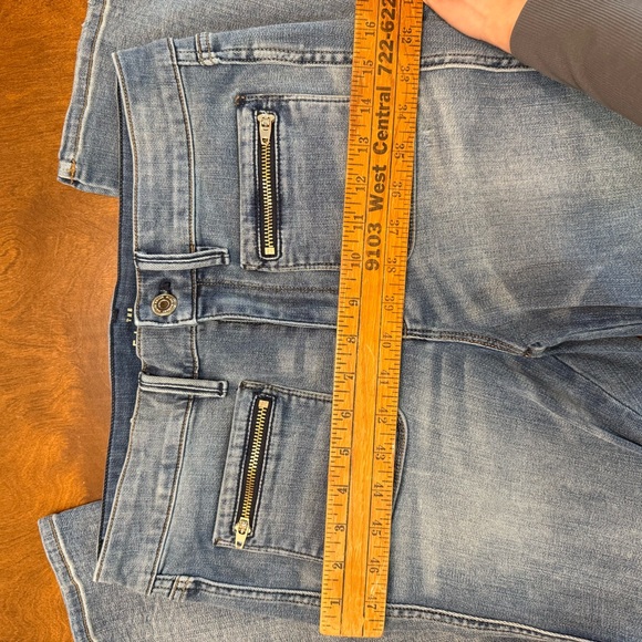 White House Black Market The Flare Crop Women's Flare Jeans Size 8 - Picture 16 of 16